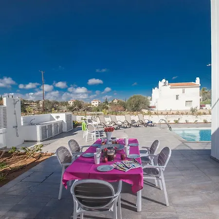 Cyprus In The Sun Hollyoaks 2 Platinum 10 Bedrooms Sleeps 22 Holiday home *
