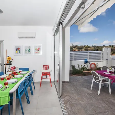 Cyprus In The Sun Hollyoaks 2 Platinum 10 Bedrooms Sleeps 22 Holiday home Protaras