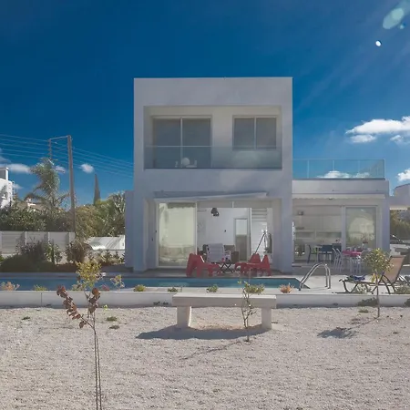 Cyprus In The Sun Hollyoaks 2 Platinum 10 Bedrooms Sleeps 22