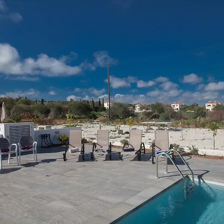 Cyprus In The Sun Hollyoaks 2 Platinum 10 Bedrooms Sleeps 22 Σπίτι διακοπών