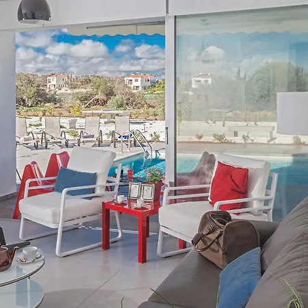 펜션 Cyprus In The Sun Hollyoaks 2 Platinum 10 Bedrooms Sleeps 22