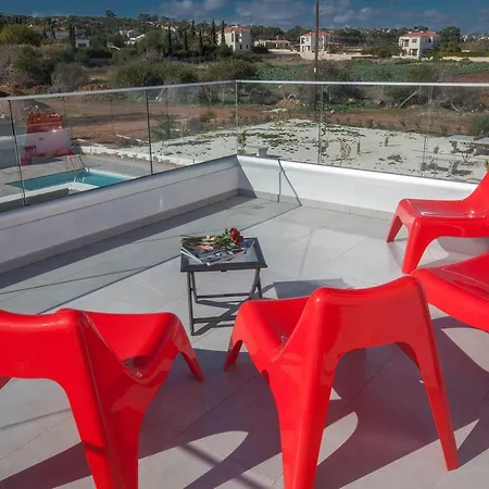 펜션 Cyprus In The Sun Hollyoaks 2 Platinum 10 Bedrooms Sleeps 22